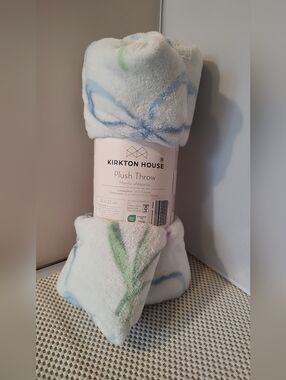 Kirton House Easter Plush Throw 50x60" Floral Tulips & Bows Light Blue NWT Aldi